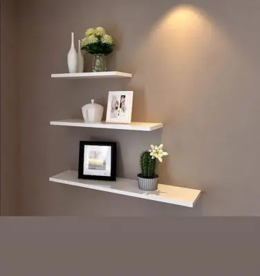 رفوف الحائط